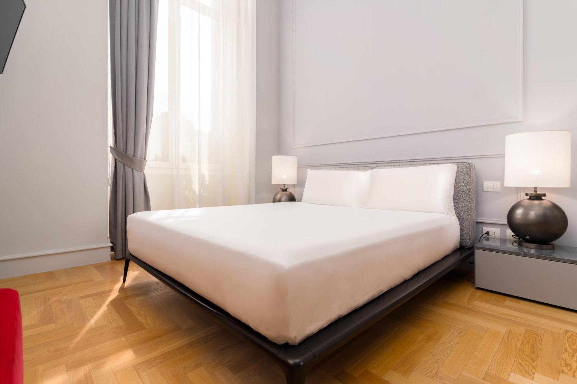 Limehome Lecce Palazzo Bn Δωμάτιο φωτογραφία