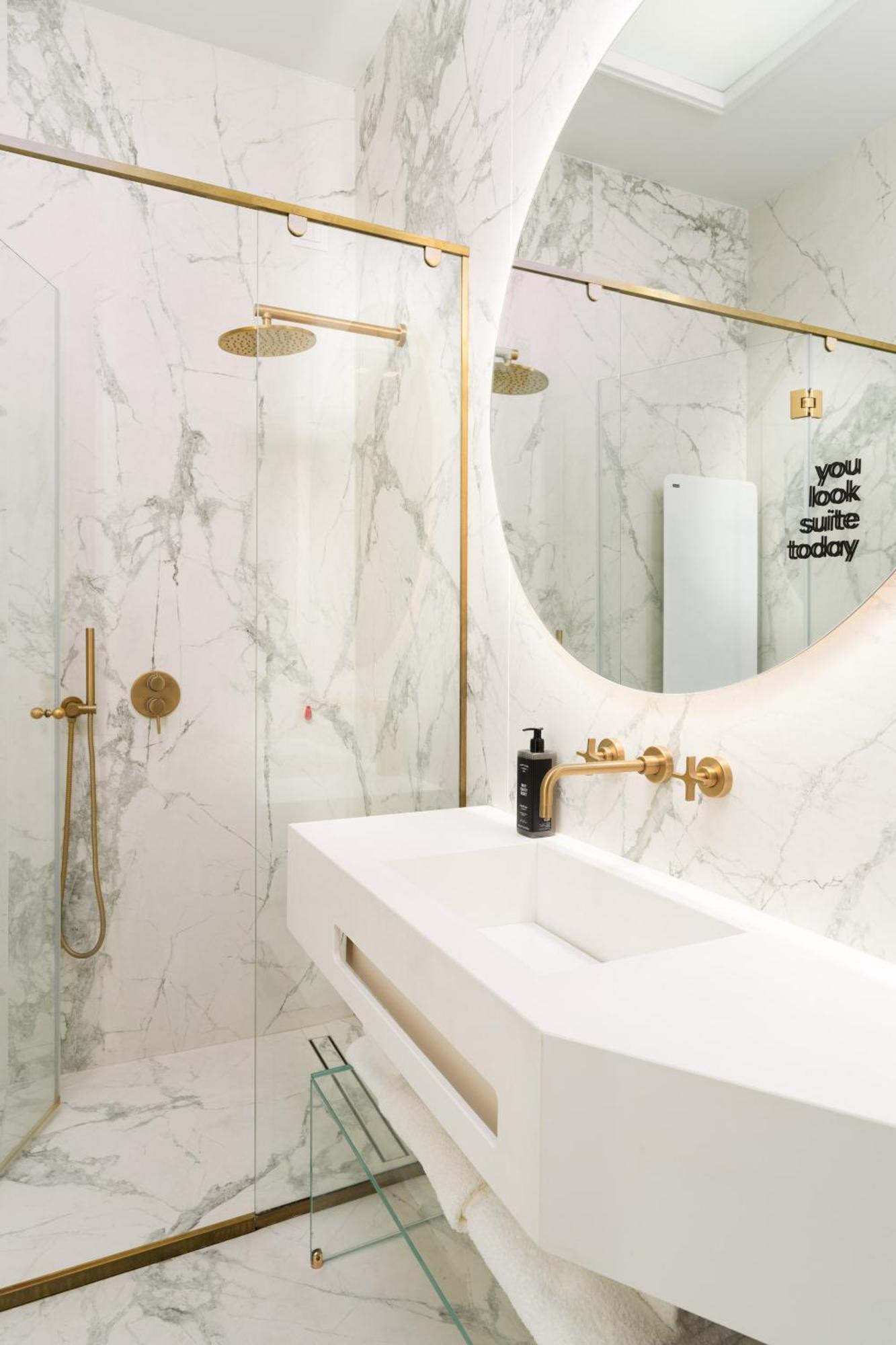 Limehome Lecce Palazzo Bn Δωμάτιο φωτογραφία